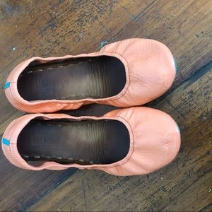 Coral Patent Tieks